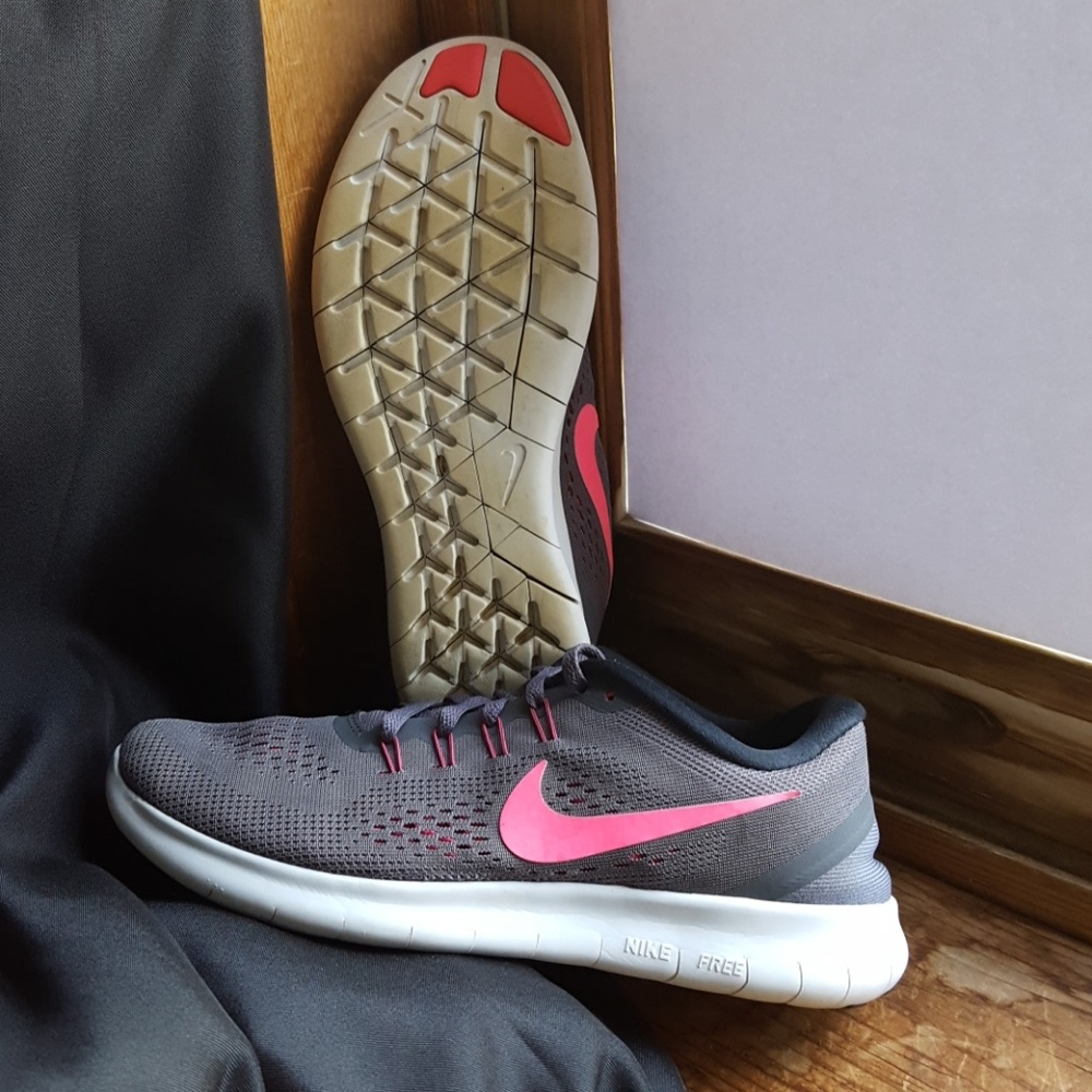 nike • free rn